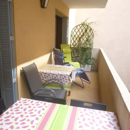 Sanary - Zone Pietonne - Clim - 2 Chambres 4 A 6 Personnes - Wifi ภายนอก รูปภาพ